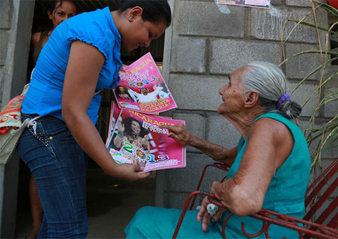 Veinte y seis familias leonesas felices con sus viviendas solidarias