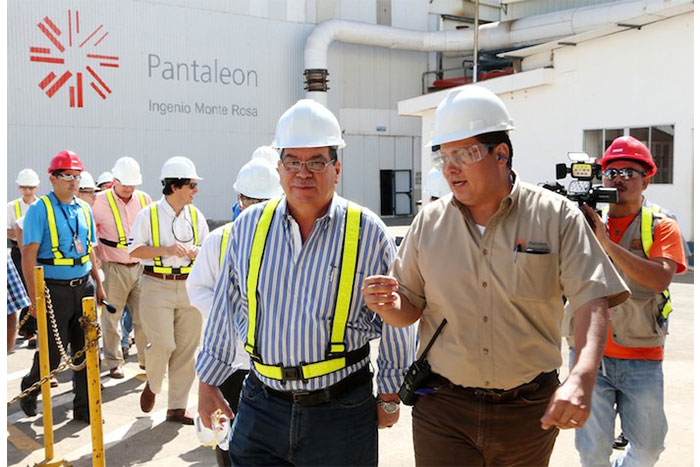 Vicepresidente Halleslevens destaca importancia de industria azucarera