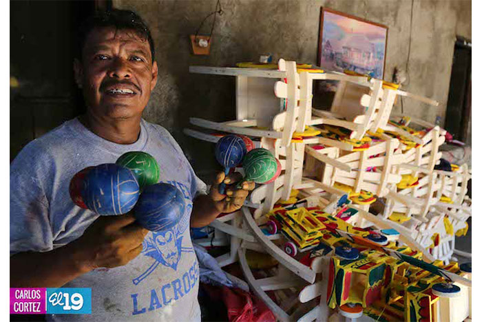 Artesanos se ponen las pilas para abastecer Purísimas
