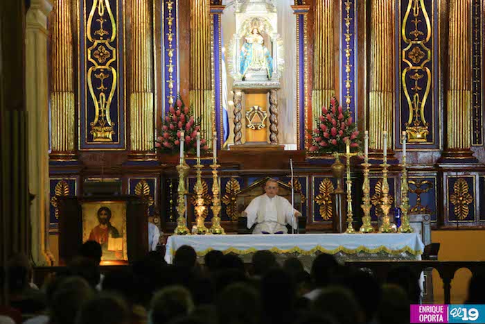 Nicaragua inicia cantos y oraciones a la Virgen María con celebración de la Novena desde El Viejo