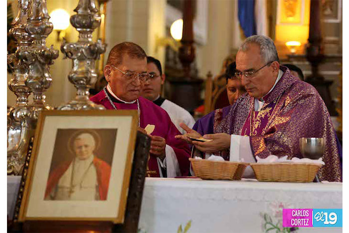 Leoneses celebran solemne misa en honor al centenario de la Provincia Eclesiástica