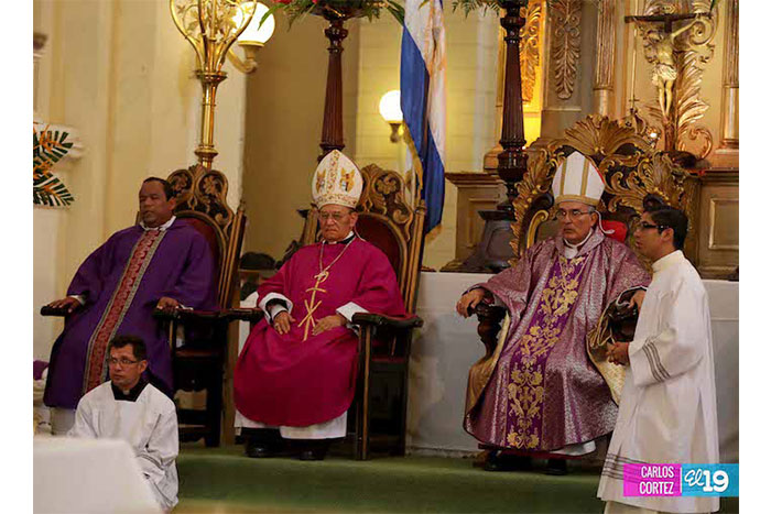 Leoneses celebran solemne misa en honor al centenario de la Provincia Eclesiástica