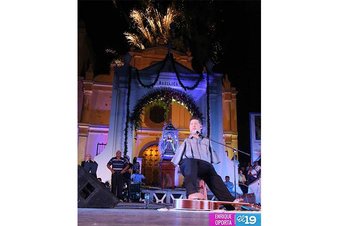 Artistas nicaragüenses homenajean a la Virgen del Trono