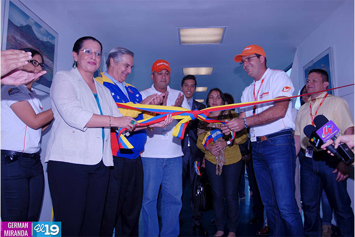 Se concreta unión de pueblos latinoamericanos con vuelo inaugural Nicaragua-Panamá-Venezuela de línea aérea Conviasa