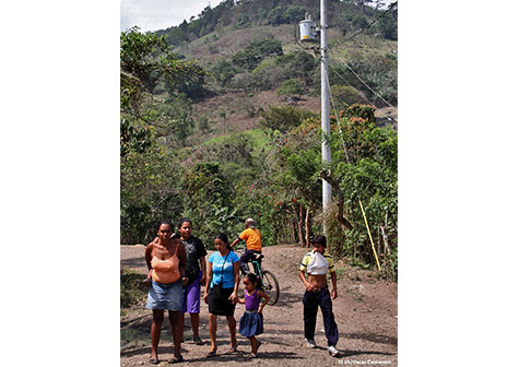 La luz se hizo para 55 familias de la comunidad Las Brisas de Yalí