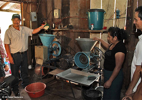 La luz se hizo para 55 familias de la comunidad Las Brisas de Yalí