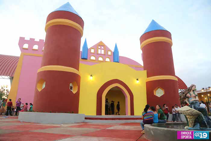 Inauguran hermoso parque infantil en Nindirí  