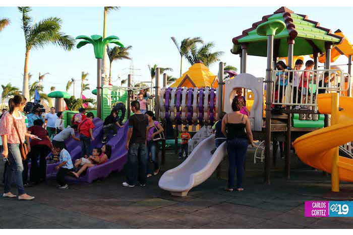 Concurrido fin de semana en Puerto Salvador Allende