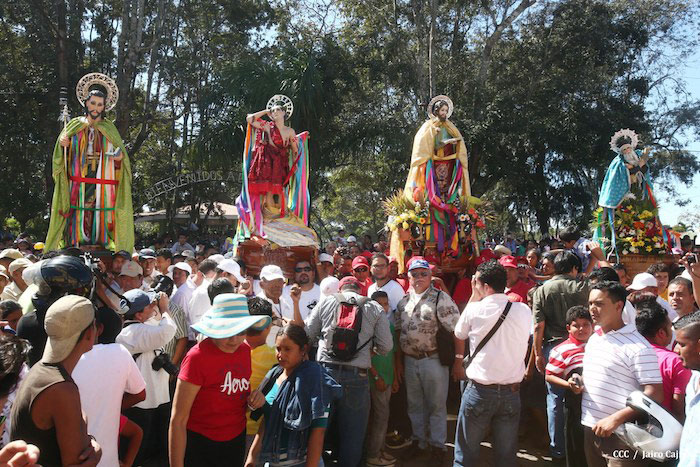 Carazo festeja alegre Tope de Santos en honor a ‘Guachán’