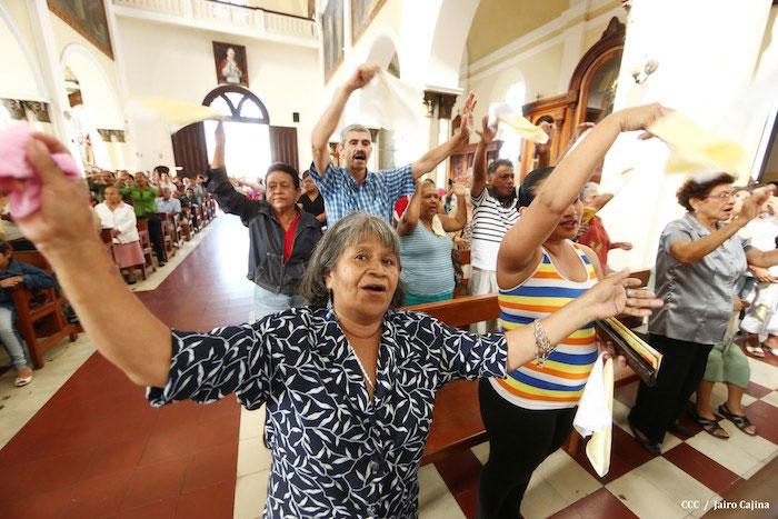 Carazo festeja alegre Tope de Santos en honor a ‘Guachán’