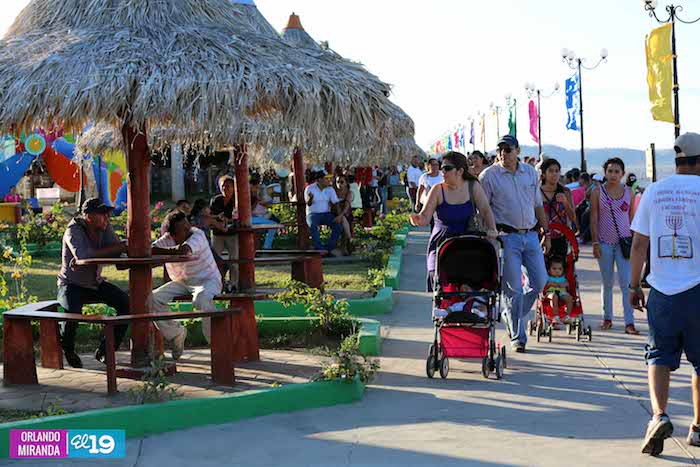 Puerto Salvador Allende: Recreación y Trabajo para las Familias