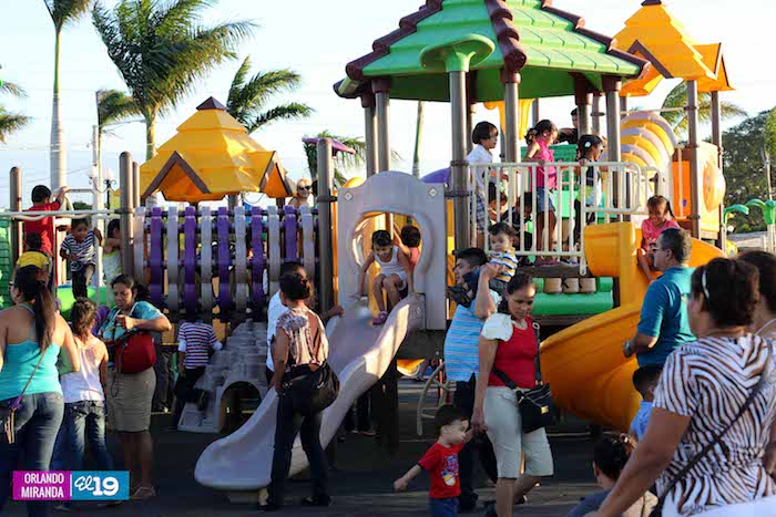 Puerto Salvador Allende: Recreación y Trabajo para las Familias