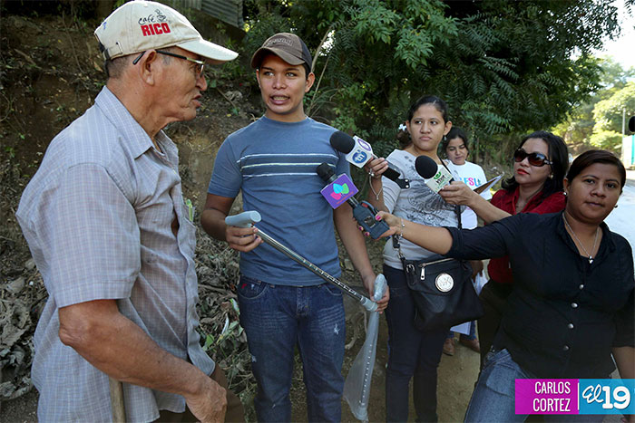 Promotoría Solidaria entrega medios auxiliares a Adultos Mayores
