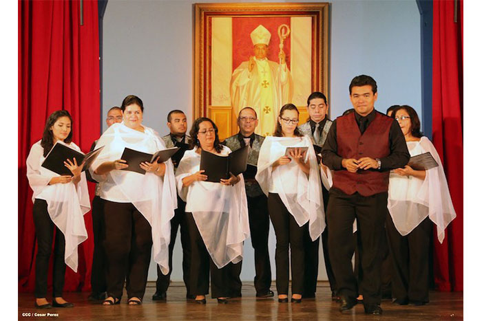UNICA celebra aniversario natal del Cardenal Miguel Obando y Bravo