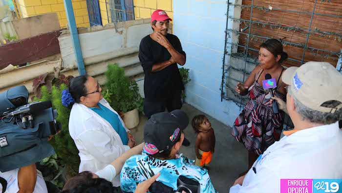 Brigadas de salud visitan a familias de barrios aledaños al incendio ocurrido en el depósito de plástico de Acahualinca