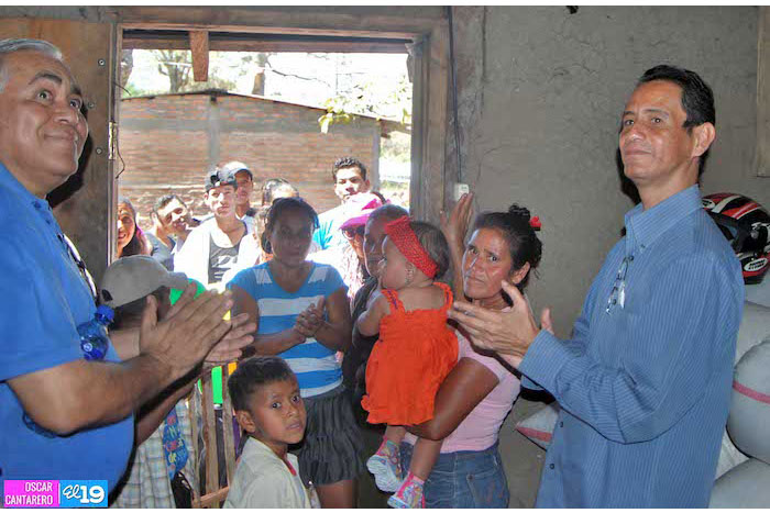 Gobierno Sandinista electrifica dos comunidades rurales de San Isidro