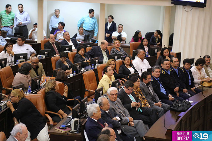 Asamblea Nacional rinde homenaje al poeta universal Rubén Darío