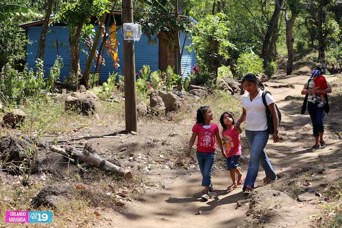 Electrificación domiciliar es toda una realidad para las familias de Granada