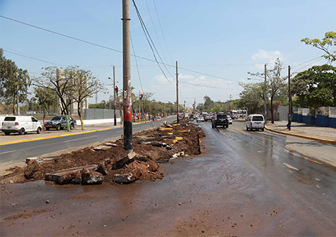 Ciudadan@s destacan trabajos de embellecimiento en Avenida Bolívar