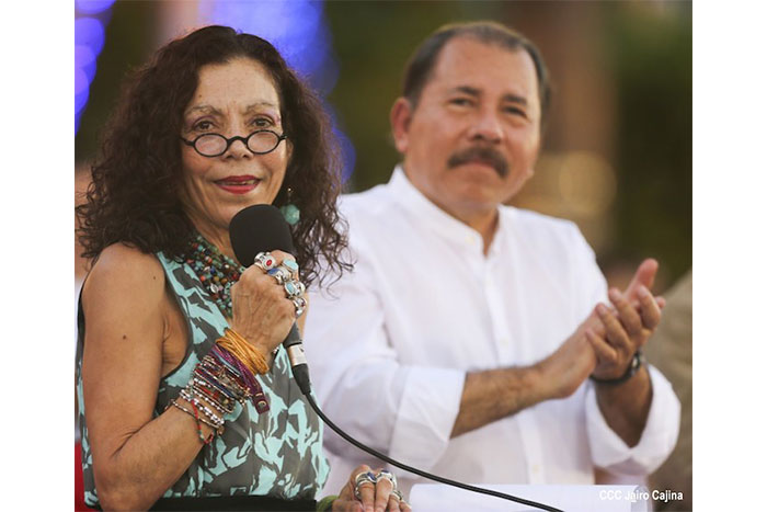 Compañera Rosario: Sandino, Fuerza de Luz, llena de contenido estos Nuevos Tiempos 