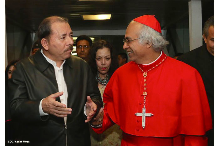 Presidente Daniel y Compañera Rosario reciben a Su Eminencia Cardenal Leopoldo Brenes (EL 19 TV)
