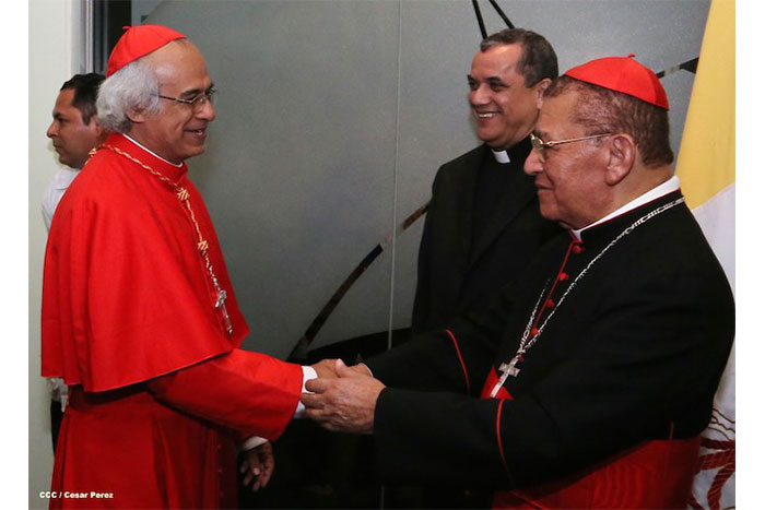 Presidente Daniel y Compañera Rosario reciben a Su Eminencia Cardenal Leopoldo Brenes (EL 19 TV)