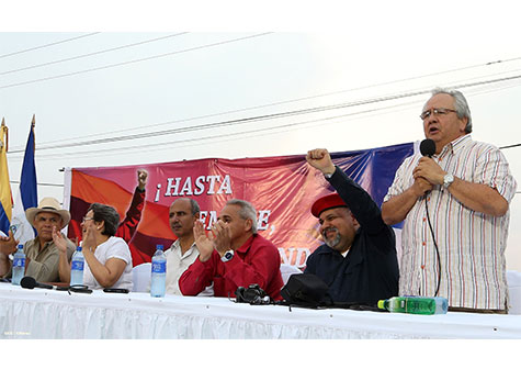 Trabajadores protagonizan acto de amor y solidaridad con la Revolución Bolivariana de Venezuela
