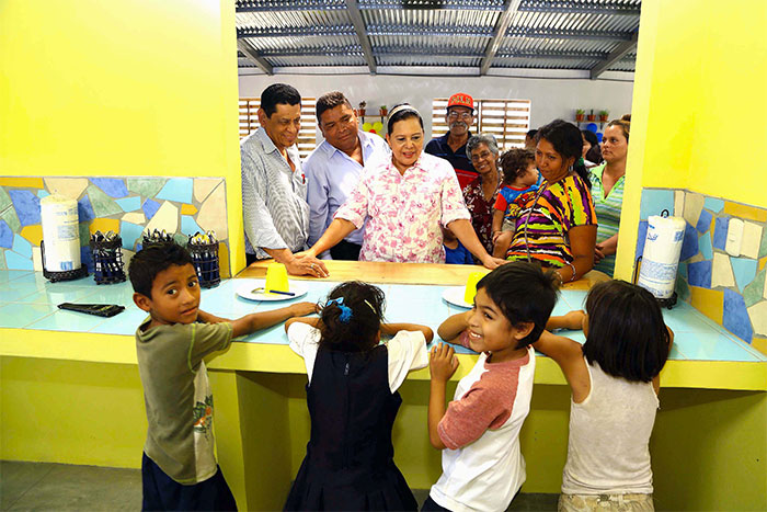 ALMA inaugura comedor en colegio de Villa Virgen de Guadalupe