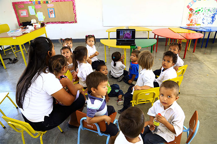 ALMA inaugura comedor en colegio de Villa Virgen de Guadalupe