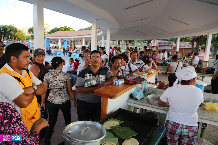 Comerciantes de Nueva Segovia satisfechos con Feria en Avenida de Bolívar a Chávez