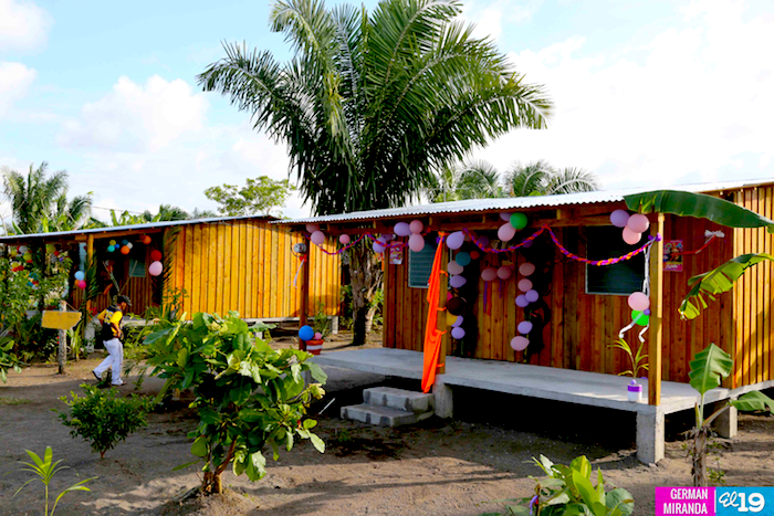 Invur lleva seguridad habitacional a familias de San Juan de Nicaragua