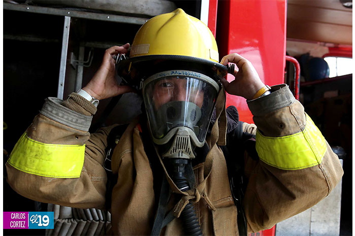 Dirección General de Bomberos: firme en el trabajo y la solidaridad de cara a la Semana Mayor