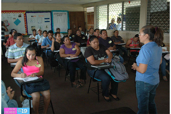 Avanza Programa de Educación Técnica en el Campo