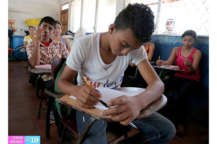 Secundaria en el Campo garantiza desarrollo académico de la juventud