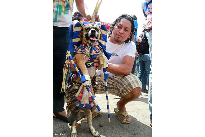 Católicos celebran a San Lázaro en Masaya