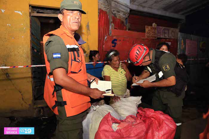 Gobierno evacua a familias de escombros de Managua y sector ‘El Hoyo’, tras terremoto de 6.2 y réplicas