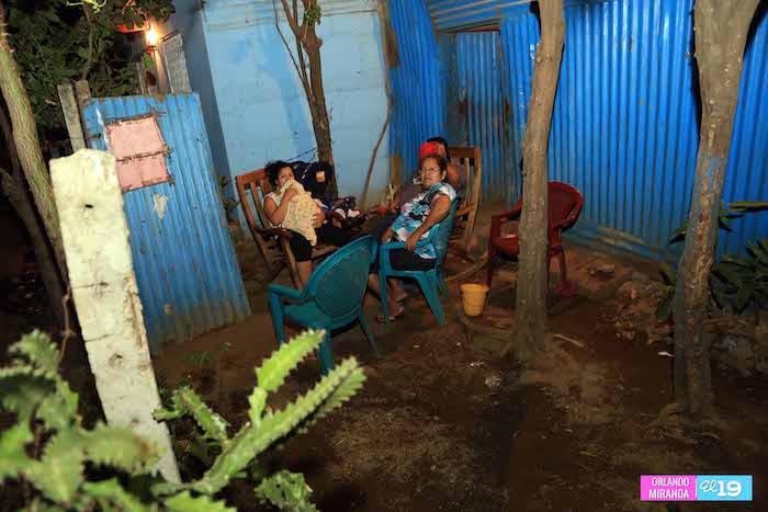 Gobierno evacua a familias de escombros de Managua y sector ‘El Hoyo’, tras terremoto de 6.2 y réplicas