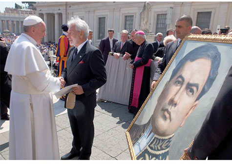 Presidente Daniel invita al Papa Francisco a visitar Nicaragua