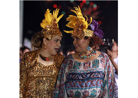 Alegría desbordante en Carnaval Alegría por la Vida