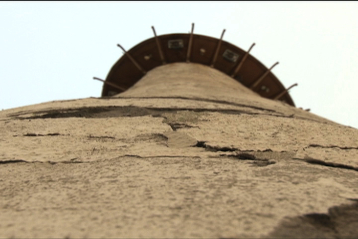 Faro de Parque de la Paz es demolido por representar peligro