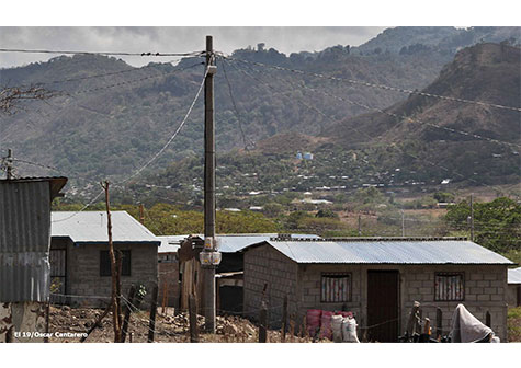 Energía alumbra el desarrollo de más comunidades en Jinotega 