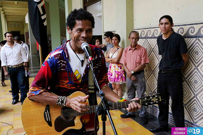 Artistas del Caribe exponen obras para celebrar Mayo Ya