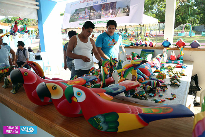 Río San Juan y Zelaya central exponen sus principales atractivos en tiangues de la Avenida de Bolívar a Chávez