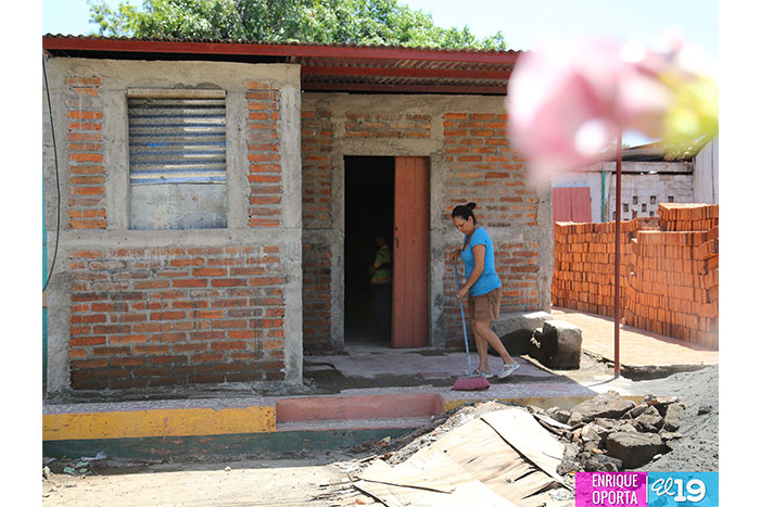 En Nagarote entregan las primeras viviendas totalmente construidas