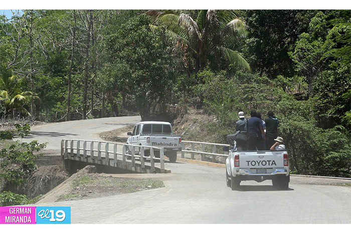 Gobierno Sandinista inaugura seis puentes y 10 km de carretera Cárdenas - Colon