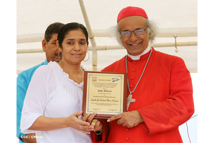 Pueblo católico de El Sauce recibe con júbilo al Cardenal Brenes