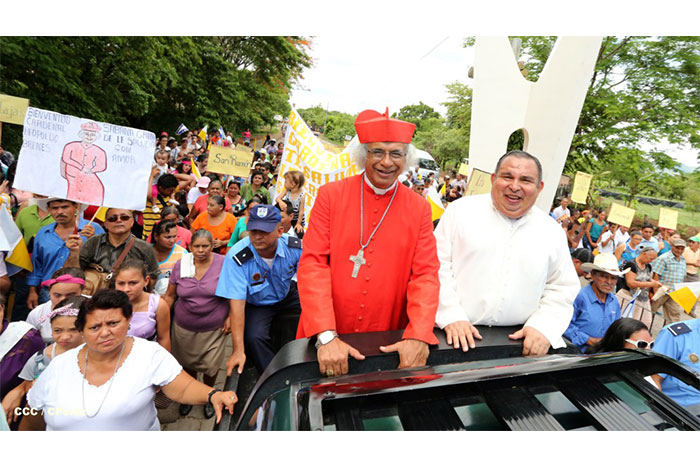 Pueblo católico de El Sauce recibe con júbilo al Cardenal Brenes