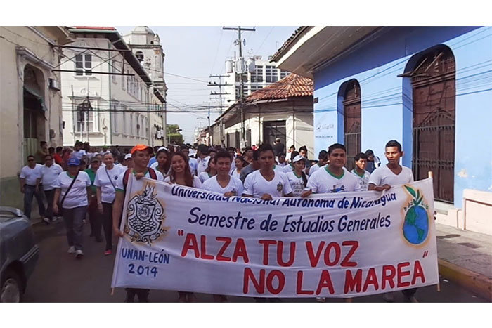 Estudiantes de la UNAN-León marchan masivamente en pro del Día Mundial del Medio Ambiente