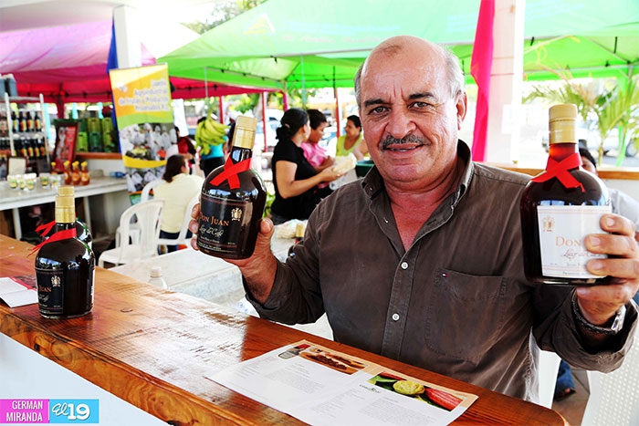 Rivas deleitó a capitalinos con sus productos y cultura en Tiangue de la Avenida de Bolívar a Chávez