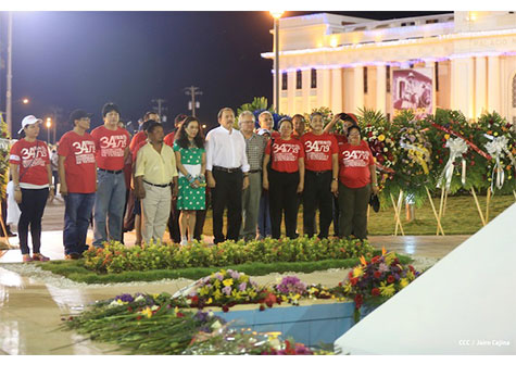 Daniel y Rosario celebran junto al pueblo el Día Internacional de los Trabajadores